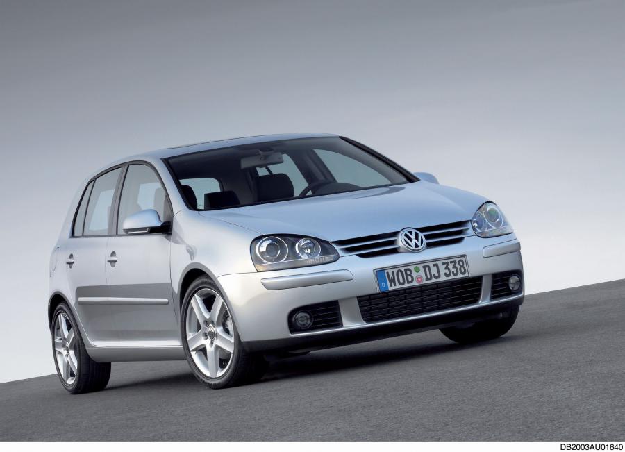 Volkswagen Golf 2004 года  (фото 168 из 170)